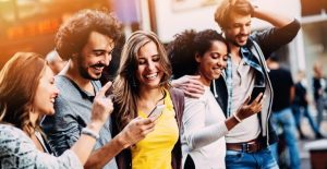 Sohbet Sitesi: Kesintisiz Bedava Canlı Mobil Chat
